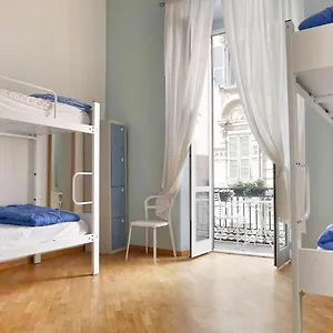 grand-hostel-manin.hotelitalianriviera.com/